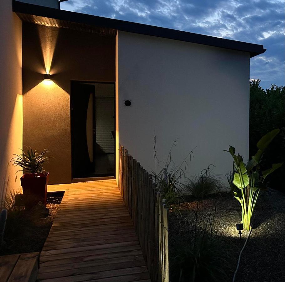 Studio & Spa La Discrete Saint-Évarzec Kültér fotó